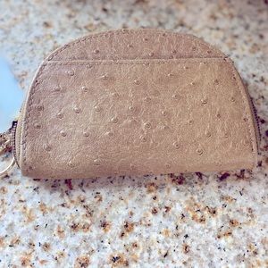 NWOT Brown small coins purse